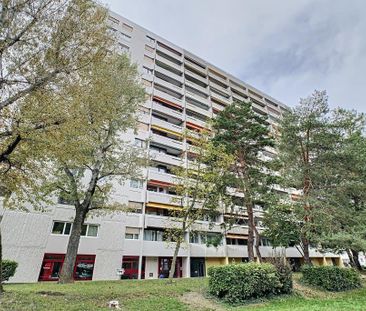 Appartement spacieux de 5 pièces au 10ème étage - Photo 1