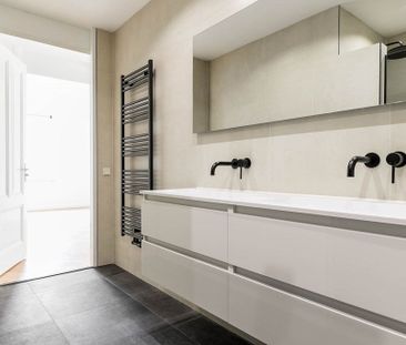 Te huur: Appartement Beneluxlaan in Almere - Photo 2