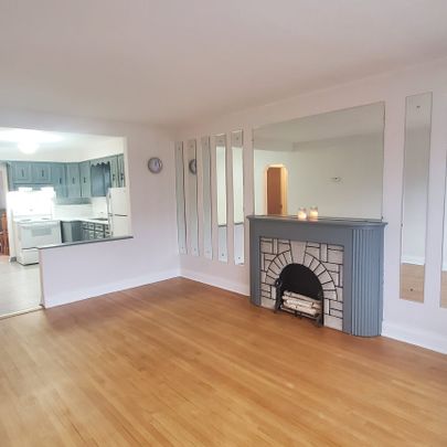 For Lease - 304 Linsmore Crescent, Toronto, Ontario - Photo 1