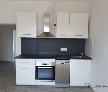 Pronájem bytu 2+kk 42 m² - Photo 2