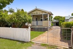 Cottage style home in Newtown - Photo 5