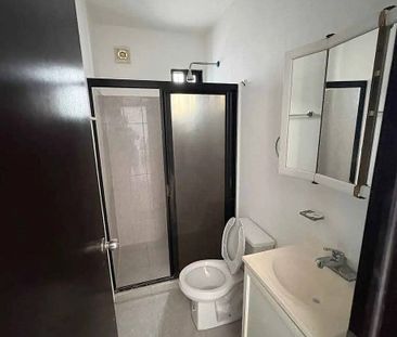 | Departamento amueblado en renta en Montecristo | - Photo 6