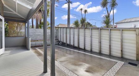 Renovated freestanding home delivers sought-after Ponsonby lifestyle. - Photo 5