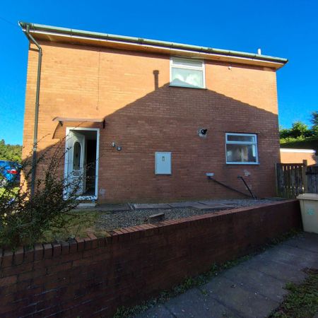 3 bedroom detached house to rent - Photo 5