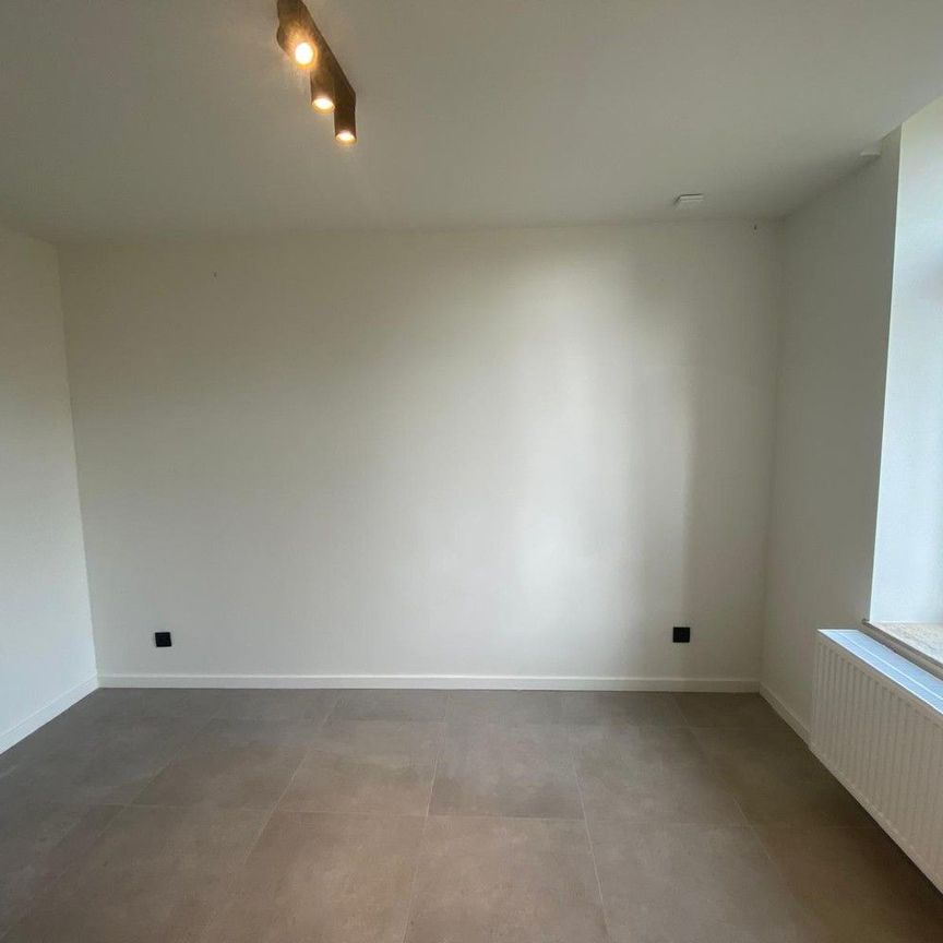 Appartement te huur - Foto 1