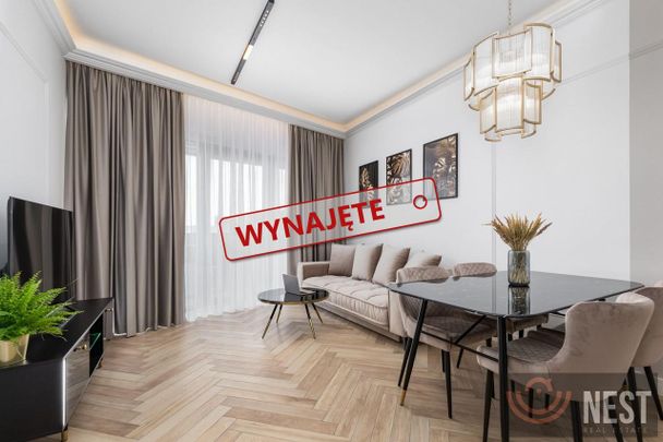 Hanza Tower: Gustownie wykończona kawalerka - Фото 1