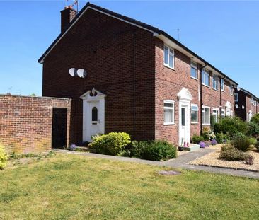 2 bedroom maisonette to rent - Photo 4