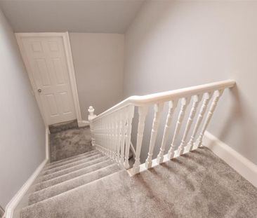 3 bedroom semi-detached house to rent - Photo 2