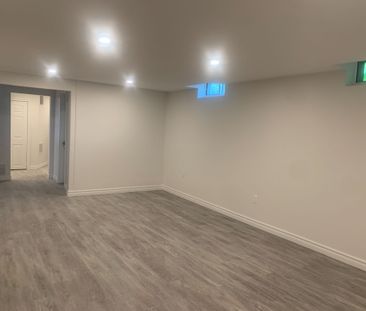 For Lease - 371 Selby Crescent Unit# Basement, Newmarket, Ontario - Photo 2