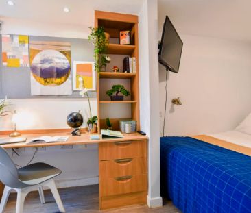 Bronze Studio - Photo 2