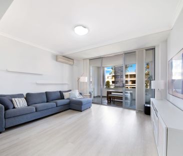 325/3 Stromboli Strait, Wentworth Point - Photo 1