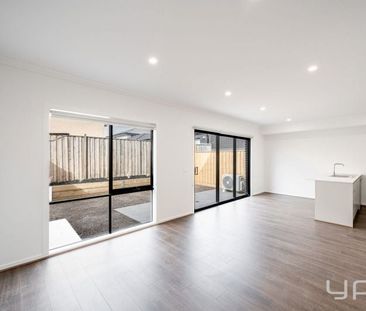 Brand New Living! - Photo 1