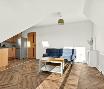 Apartment 8 1 Halfpenny Mews, Belfast, BT5 5GJ - Photo 3