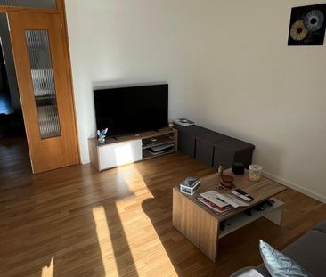 À louer charmant appartement de 3.5 pièces avec balcon à Payerne - Photo 2