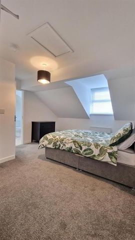 Room 5, 265 Woodstock Road, Belfast, BT6 8PR - Photo 3