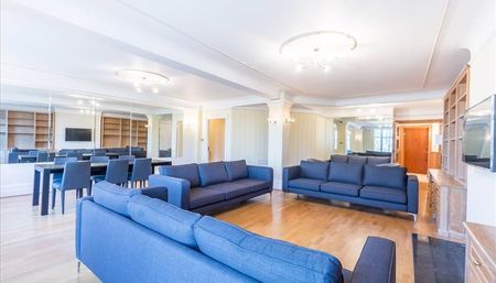 4 bed apartment to rent in Park Road, London, NW8 - Photo 2
