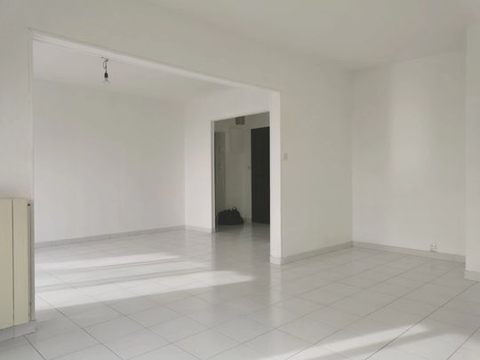 Location Appartement 4 pièces 85 m2 à Ajaccio - Photo 1