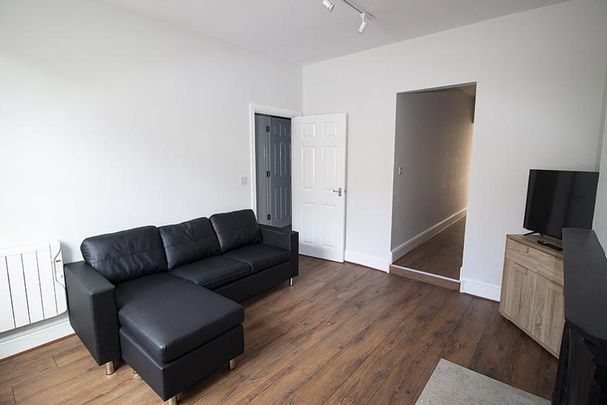 4 bedroom townhouse to rent - Photo 1