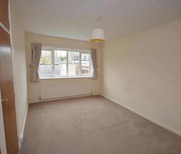 2 bedroom bungalow to rent - Photo 4