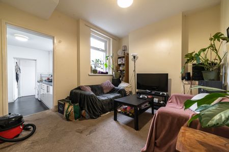 May Street, Cathays - Photo 2