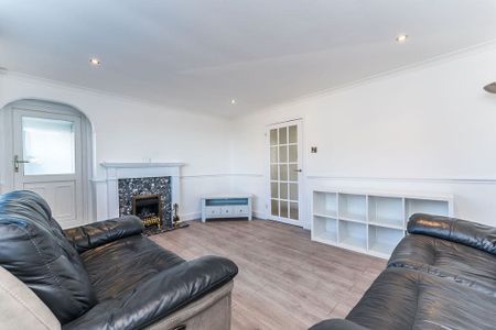 245T Lady Nairne Grove, Edinburgh, EH8 7LY - Photo 3