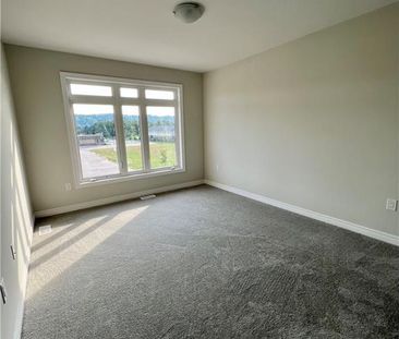 40 ZINFANDEL Drive Unit# 7, Hamilton, Ontario, L8E0L1 - Photo 2