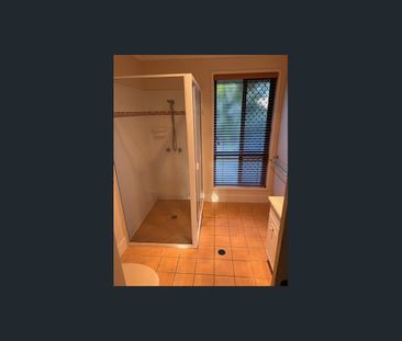 Spacious Family Home with Multiple Living Areas - Photo 4