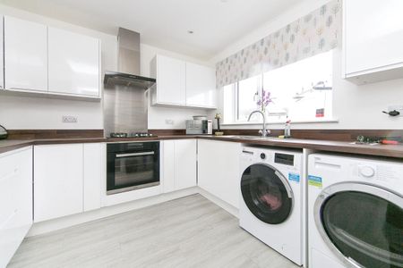 Fourth Avenue, Sudbury, Glemsford - Photo 4