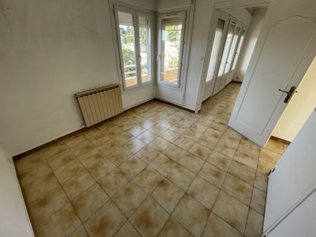 Appartement 65.37 m² - 4 Pièces - Nîmes (30900) - Photo 5