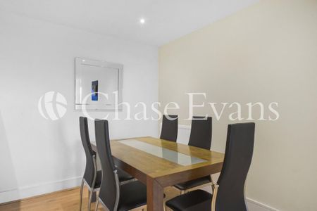 3 bedroom flat to rent - Photo 5