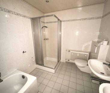 Großzügige 3ZKB Wohnung mit Loggia, Gästetoilette, Hell, Abstellkam... - Photo 3