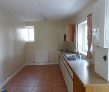 2 bedroom house to rent - Photo 3