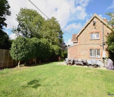 3 bedroom property to rent in Watlington - Photo 6