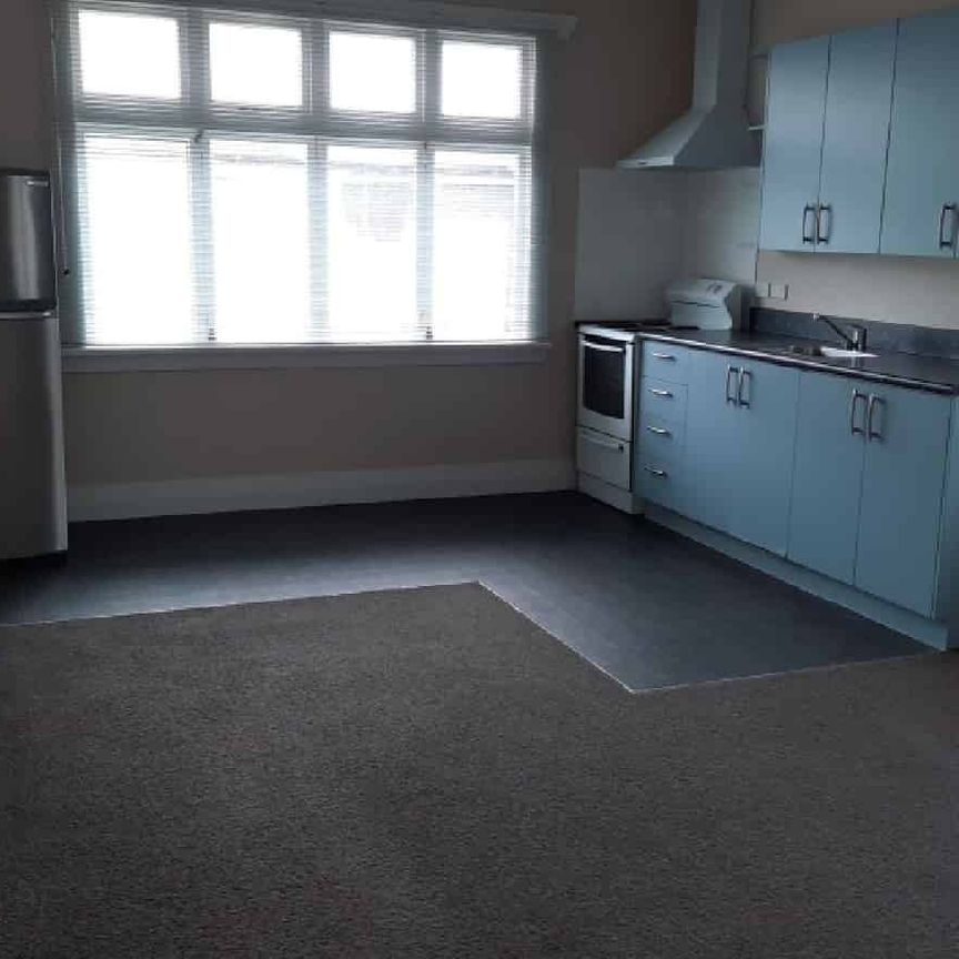 RICHMOND - 1 bedroom unit - Photo 1