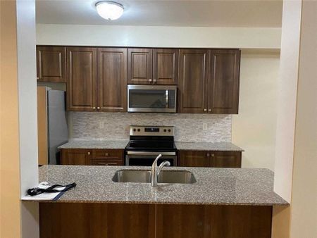 For Lease - 30 Porter Drive, Orangeville, Ontario - Photo 3