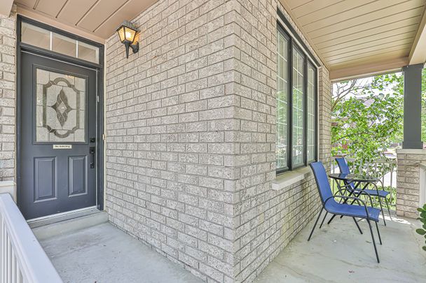 For Lease - 9 Longwood Avenue, Richmond Hill, Ontario - Photo 1