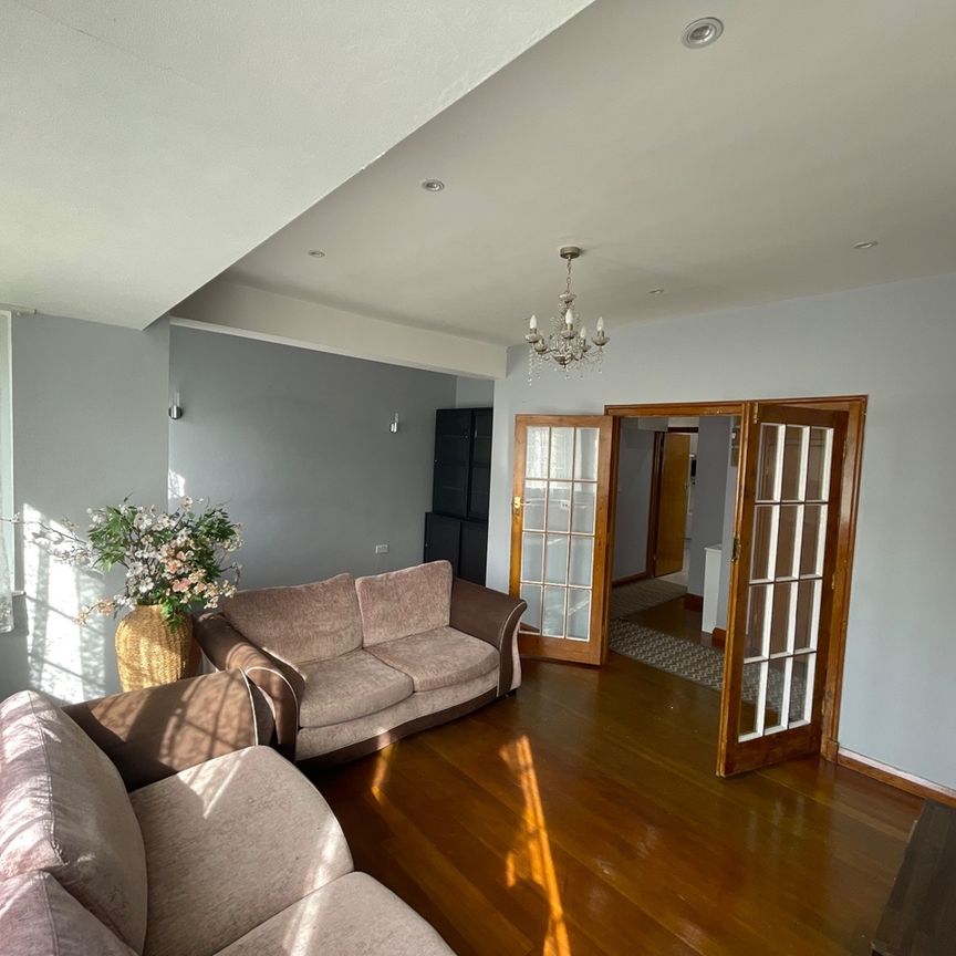 2 Bed Flat, Amhurst Court, N16 - Photo 1