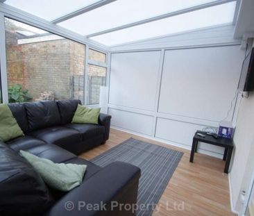 1 Bed - Room 2 - Salisbury Avenue, Westcliff On Sea - Photo 1