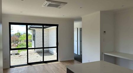 Egmont St, Hawera - Photo 2