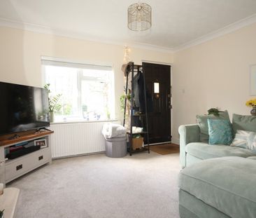 Victoria Road, Knaphill, Woking - Photo 5