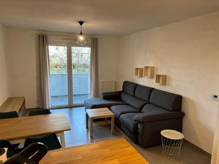 Location Appartement 2 pièces 42m² VILLENAVE D ORNON 33140 - Photo 5