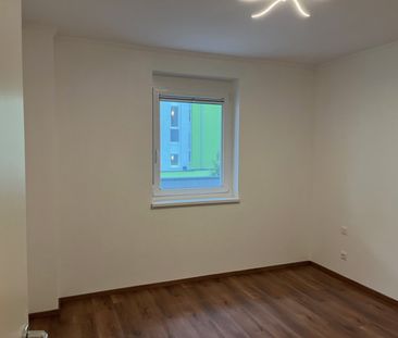 Unterwaltersdorf/Hasengarten - 2 Zimmer mit Balkon und Autoabstellp... - Photo 3