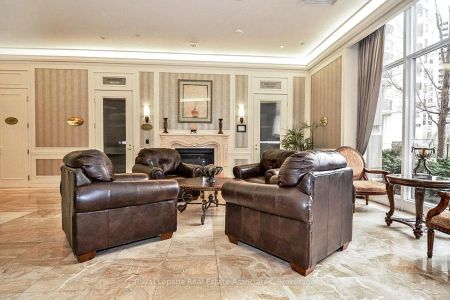 25 Kingsbridge Garden Circle #622 - Photo 4