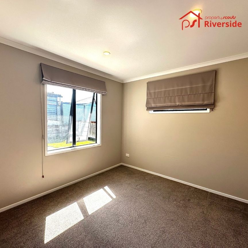 Modern 2-Bedroom, 2-Bathroom Gem in Forest Lake - Photo 1