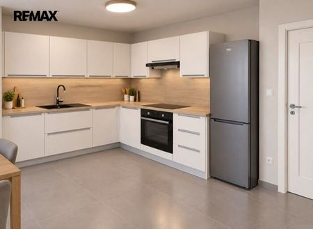 Pronájem bytu 1+kk 30 m² - Photo 2