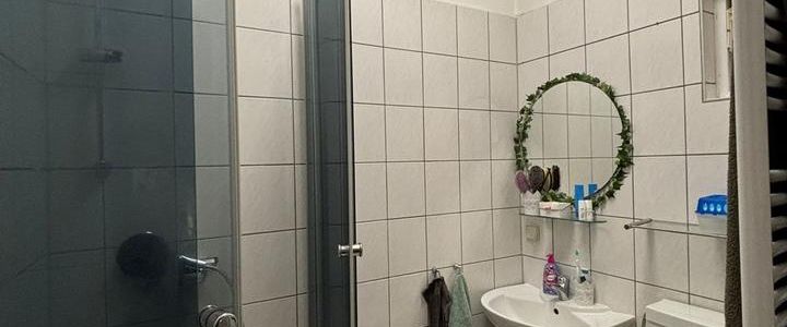 Ein-Raum-Wohnung für Auszubildende/Studenten/Pendler - Foto 1