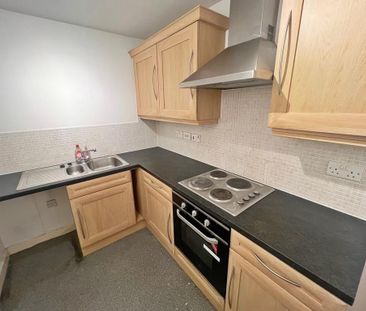 2 bedroom apartment to rent - Photo 4