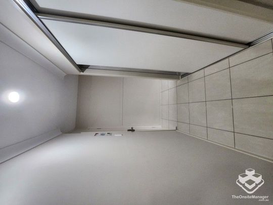 Spacious + Furnished + All Bills Incl + Free WiFi - Photo 1