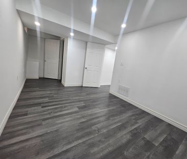 For Lease - 41 Royal Links Circle Unit# (Bsmt), Brampton, Ontario - Photo 4