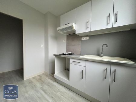 Location Appartement 2 pièces 45m² NIORT 79000 - Photo 2